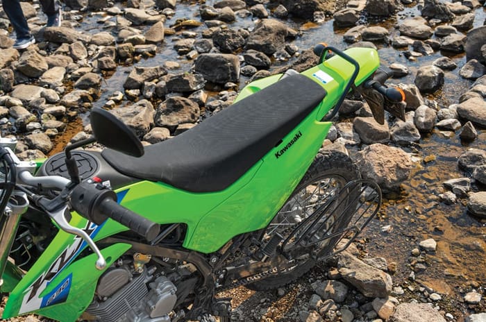 Kawasaki KLX230 seat